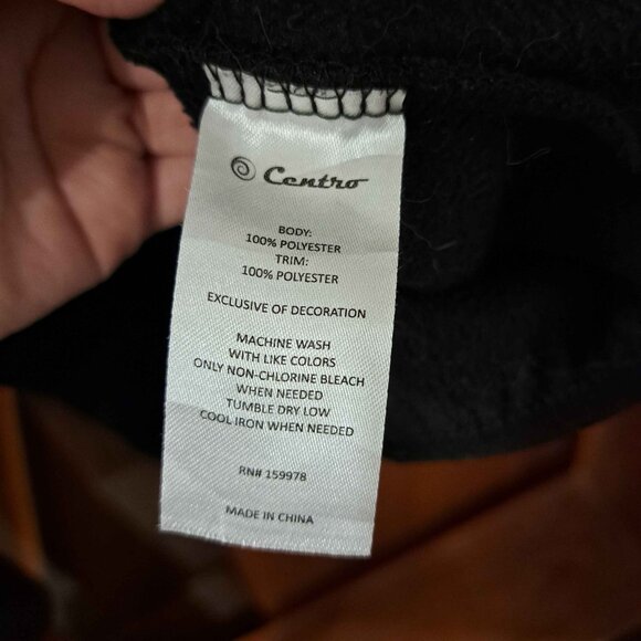 Las Vegas 1/4 Zip Sweater - Picture 4 of 4